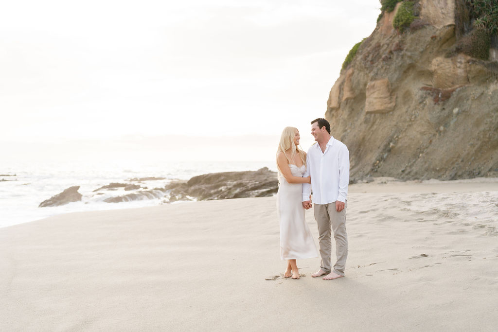 engagement photos in victoria beach12