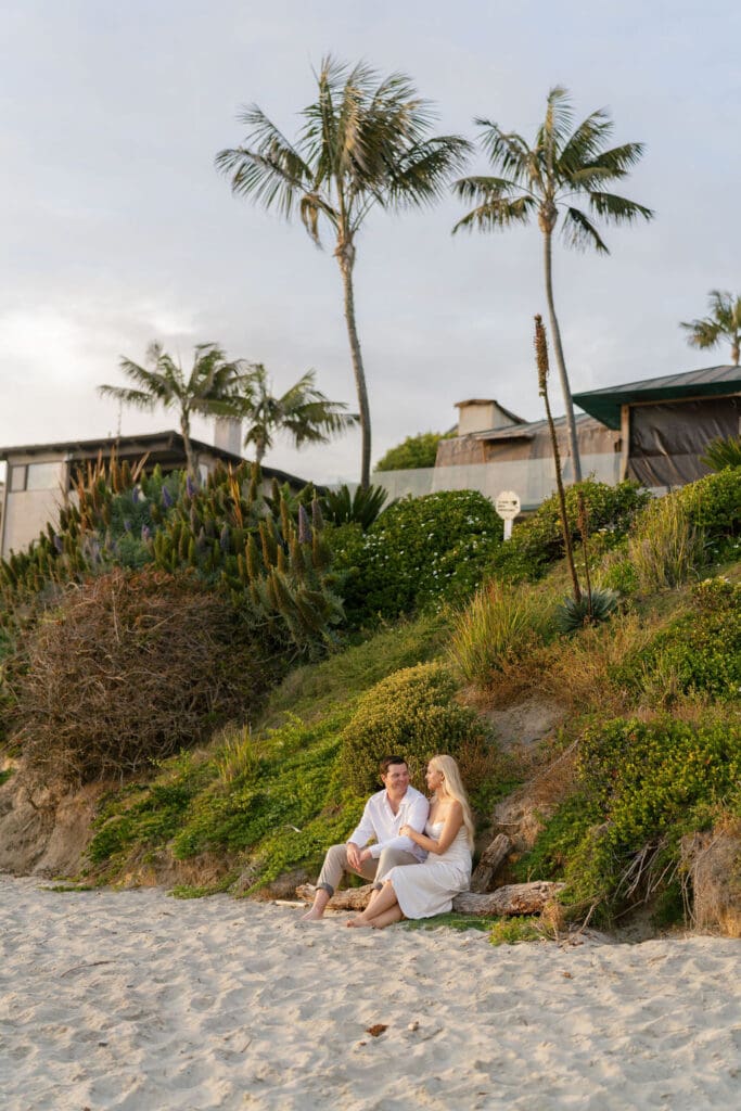 victoria beach engagement photos16